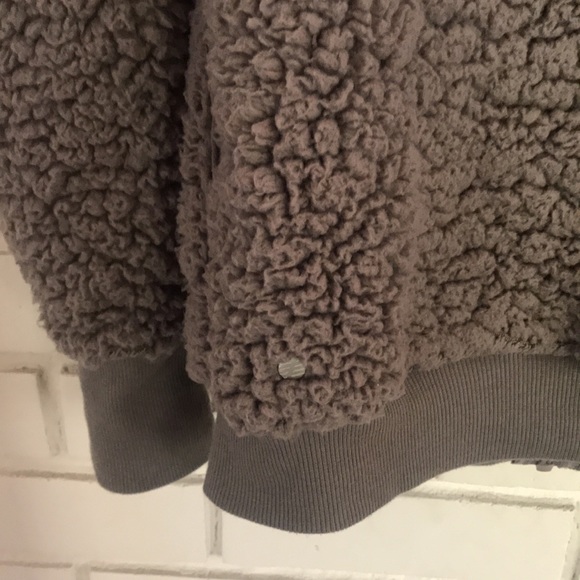 Z by Zella Bomber Fleece Hooded Sherpa Gray Jacket Size Medium - Picture 9 of 13